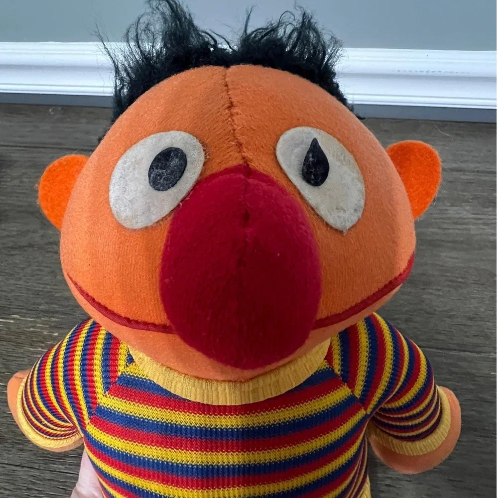 Vintage Sesame Street Ernie Plush Stuffed Animal Toy Knickerbocker 18